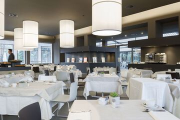 Food court