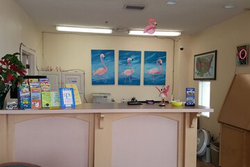 Check-in/check-out kiosk