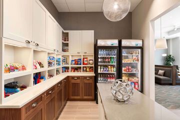 Snack bar