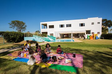 Children's play area - outdoor