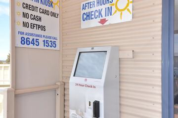 Check-in/check-out kiosk