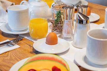 Breakfast meal