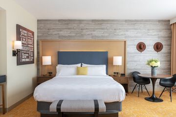 Room 54 of 97