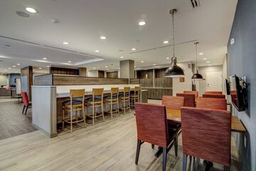 Breakfast/Coffee Service 45 of 48