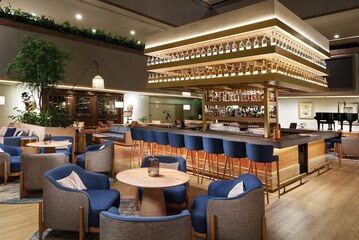 Snack bar