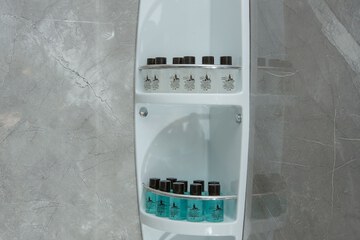 Bathroom amenities