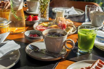 Breakfast meal
