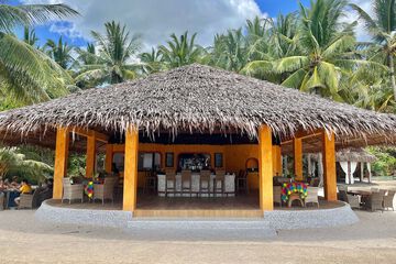 Beach bar
