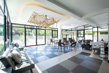 Lobby sitting area