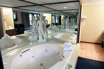Jetted tub