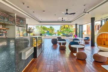 Snack bar