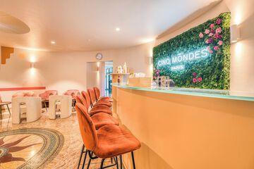 Spa reception