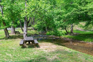 BBQ/picnic area