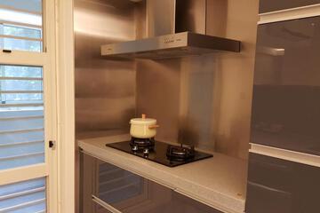 Photo 51