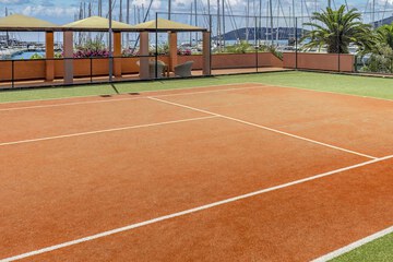 Tennis court