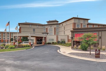 DoubleTree by Hilton Hotel Bloomington