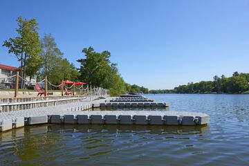 Dock