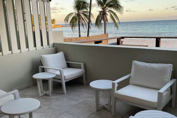 Beach bar