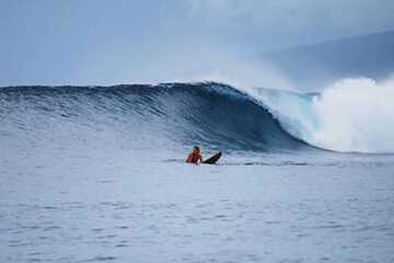 Surfing/boogie boarding