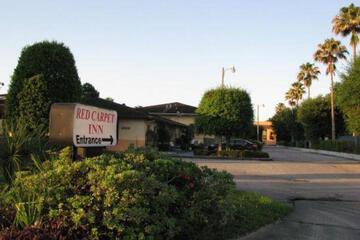 Quality Inn & Suites Downtown
