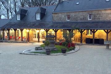 Front of property - evening/night