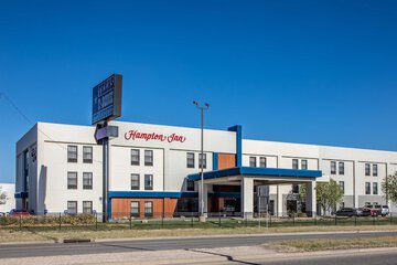 Hampton Inn Hutchinson
