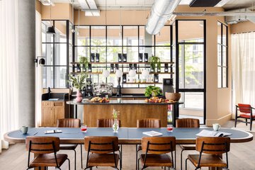 Coffee shop