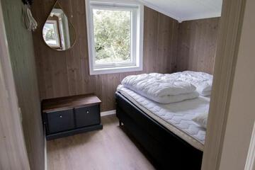 Photo 33