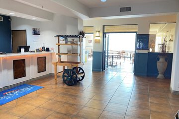 Hotel Interior 56 of 135