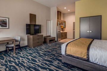 Room 12 of 36