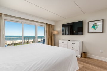 Room 27 of 75