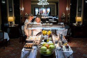 Breakfast buffet