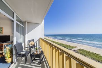Beach/ocean view