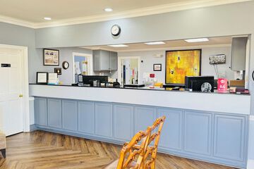 Business Center 29 of 29