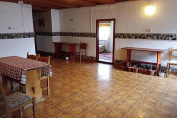 Photo 34