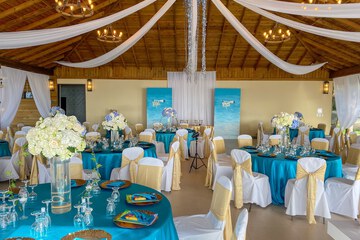 Indoor wedding