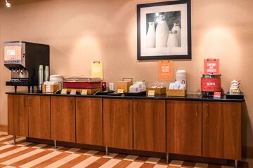 Breakfast/Coffee Service 39 of 56