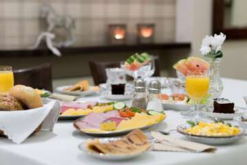 Breakfast buffet