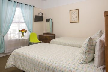 Room 57 of 116