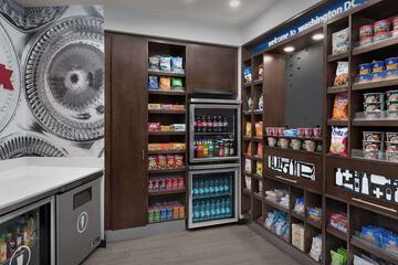 Snack bar
