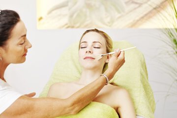 Facial