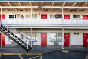 OYO Hotel Kalama