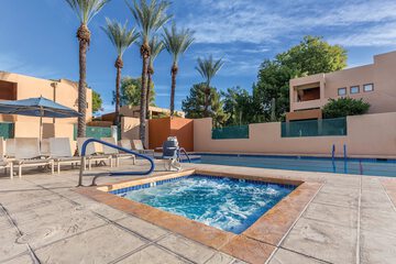 Indoor/outdoor pool
