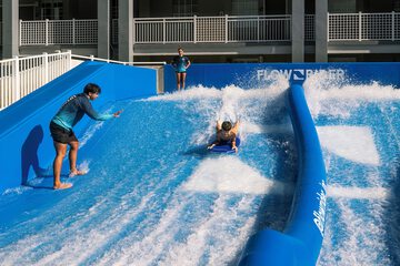 Surfing/boogie boarding