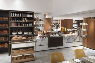Breakfast buffet