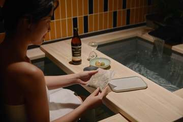 Private spa tub
