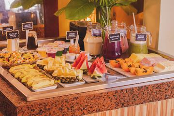 Breakfast meal