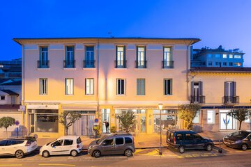 Front of property - evening/night