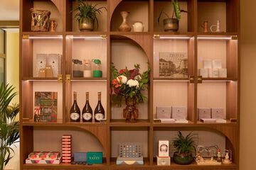Gift shop