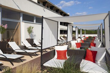 Sundeck